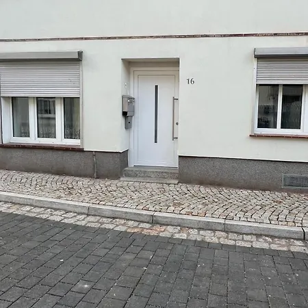 Gaestehaus An Der Kirche لوثرستادت ايسليبن